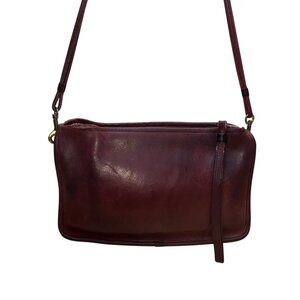 Vintage Coach Burgundy Leather Adjustable Strap Gold Hardware Crossbody Clutch
